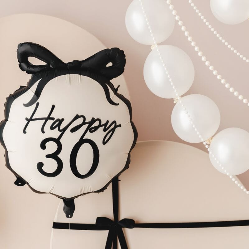 Фолио балон Happy „30“, 47.5x45 см, стилен и забавен, подходящ за хелий и въздух, идеален за юбилейни партита и фотозони, Emotions Factory.