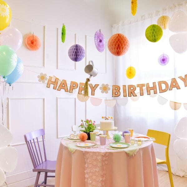 Банер "Happy Birthday" с цветя, 200x14.5 см, цветен дизайн, лесен за сглобяване, перфектен за детски рождени дни и тематични партита, Emotions Factory.
