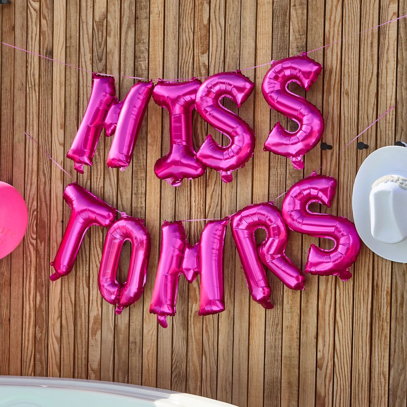Гирлянд от фолиеви балони "Miss to Mrs", розов